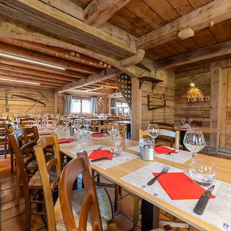 La Vieille Ferme 3* Manigod