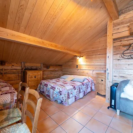 La Vieille Ferme Hotel Manigod