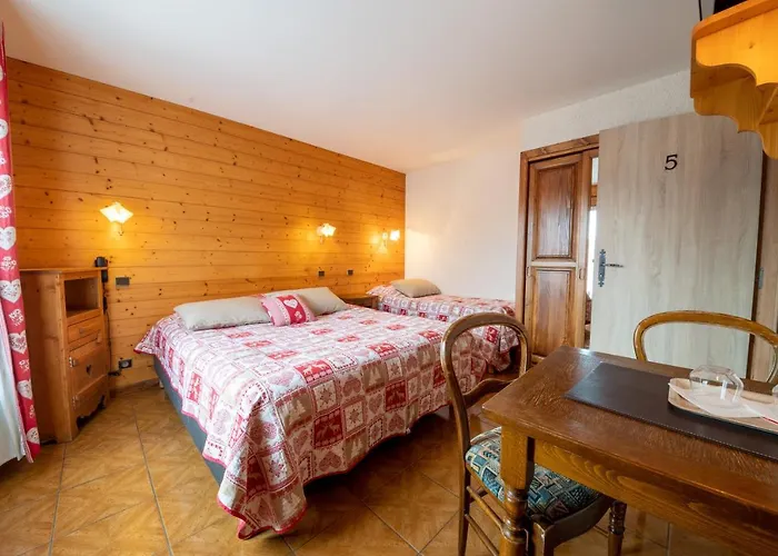 La Vieille Ferme Hotel 3*