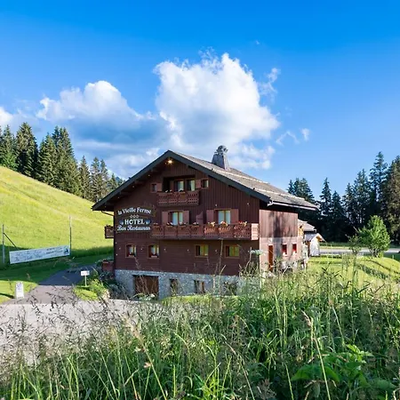 La Vieille Ferme Hotell 3*