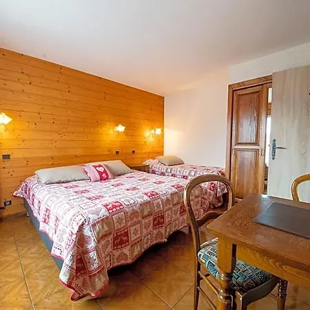 La Vieille Ferme 3*
